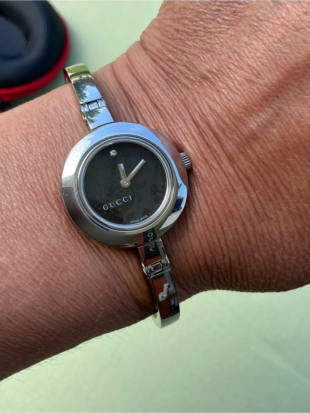 Ladies GUCCI dress watch 💖💖